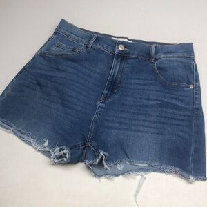 VINTAGE EIGHTYTWO HIGH-RISE MOM JEAN SHORTS 9/29 ⭐️